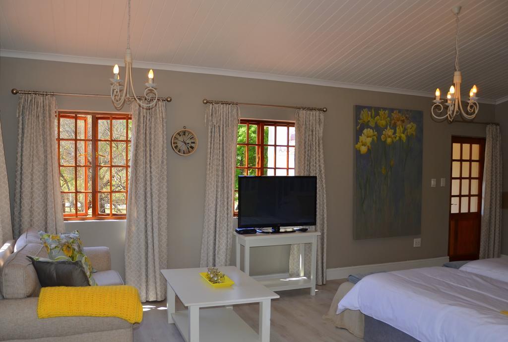 By The Way Guesthouse คลาเรนส์ ห้อง รูปภาพ